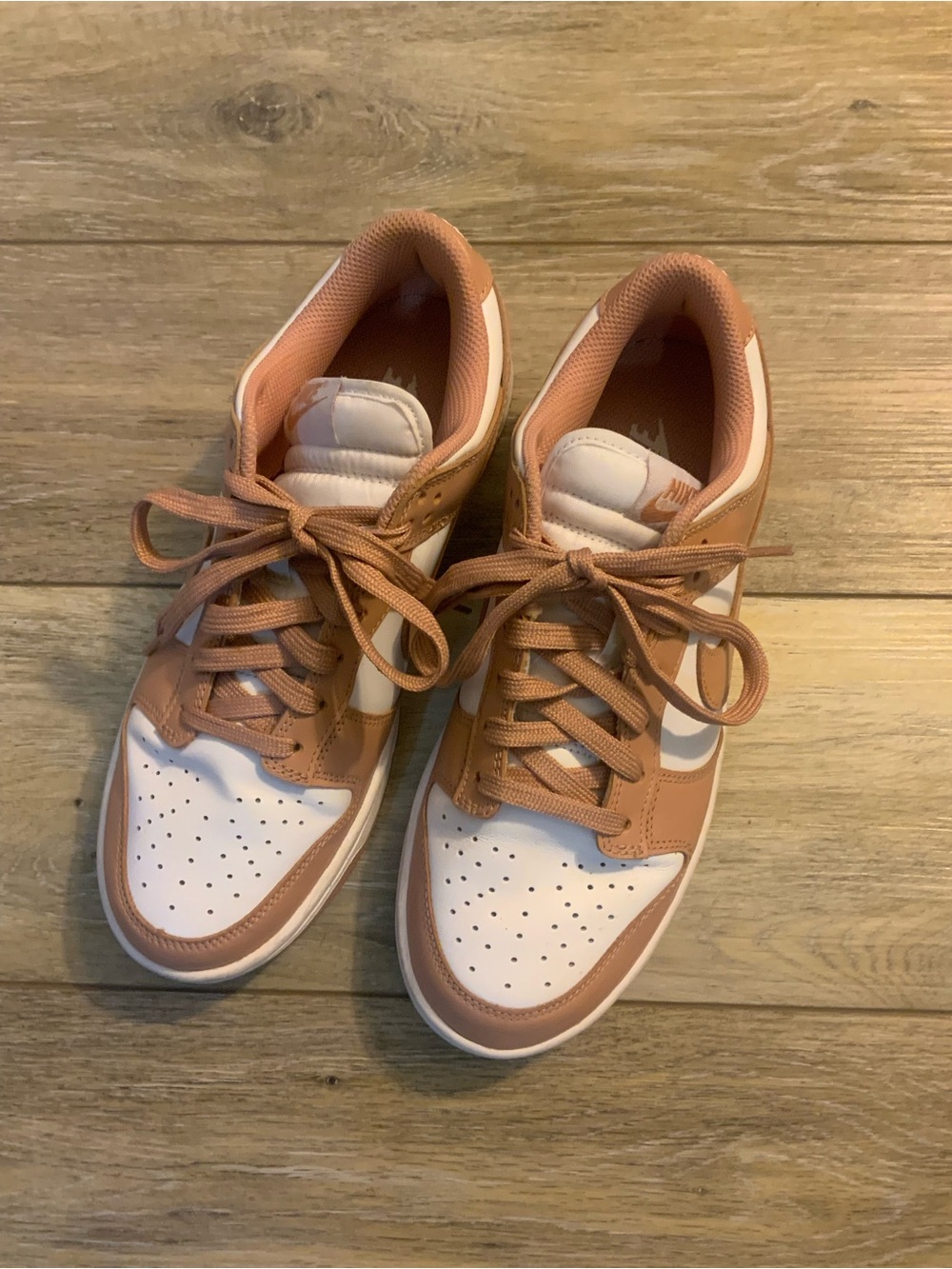 Nike Women's White and Tan (Peach) Low-Top Sneakers